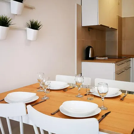 Filinhome Dusana 3-bedroom