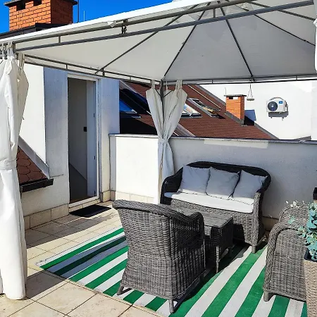 Filinhome Dusana 3-bedroom Novi Sad